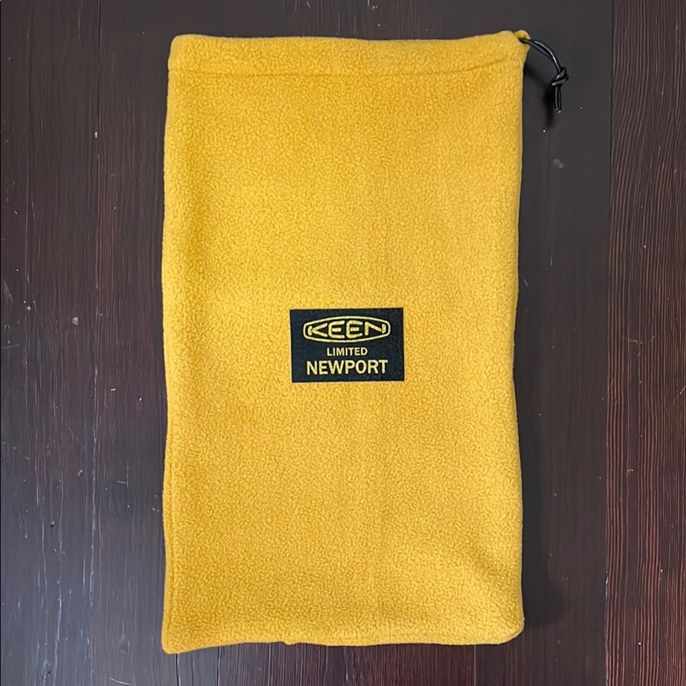Keen Newport Novelty Fleece Shoe Bag With Adjustable Lock Cord In Ochre Yellow